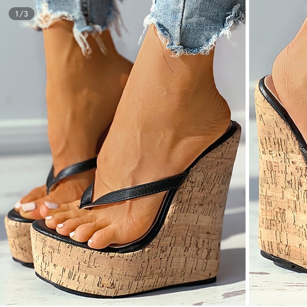 Cork thong wedges